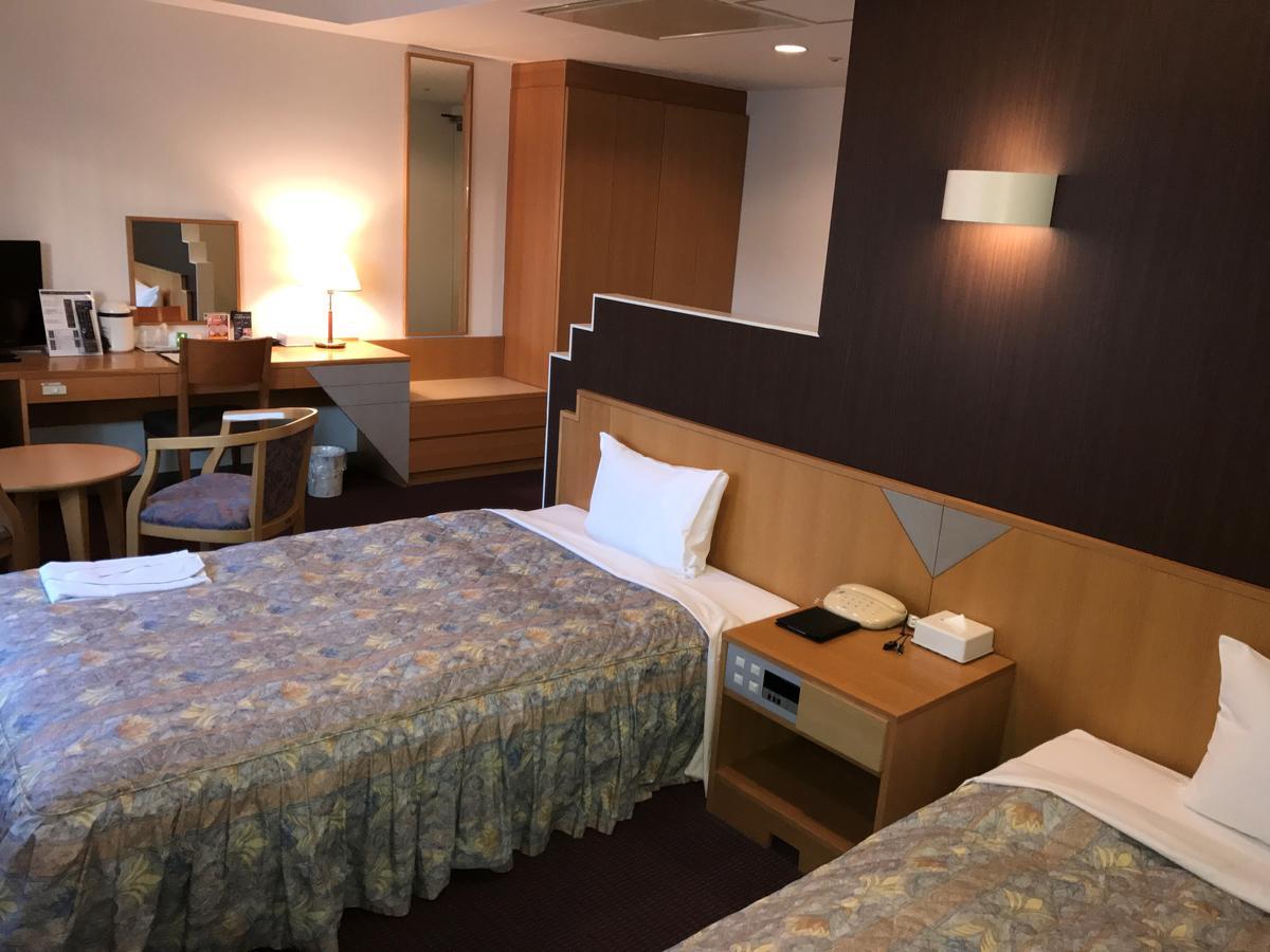 Shin Sayama Hotel Luaran gambar